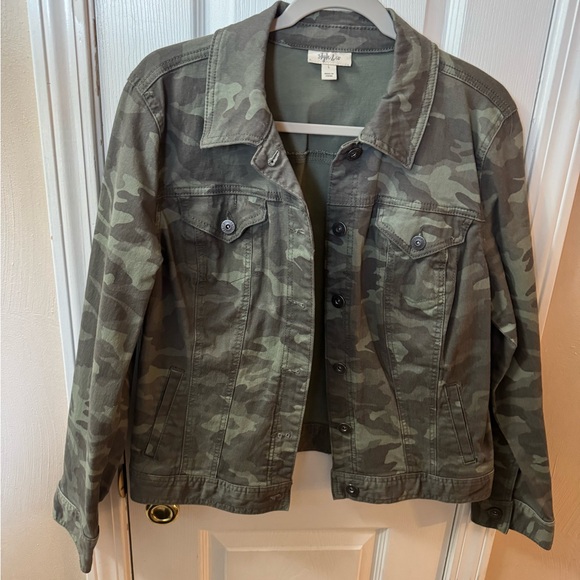 Style and Co jacket - Picture 7 of 9